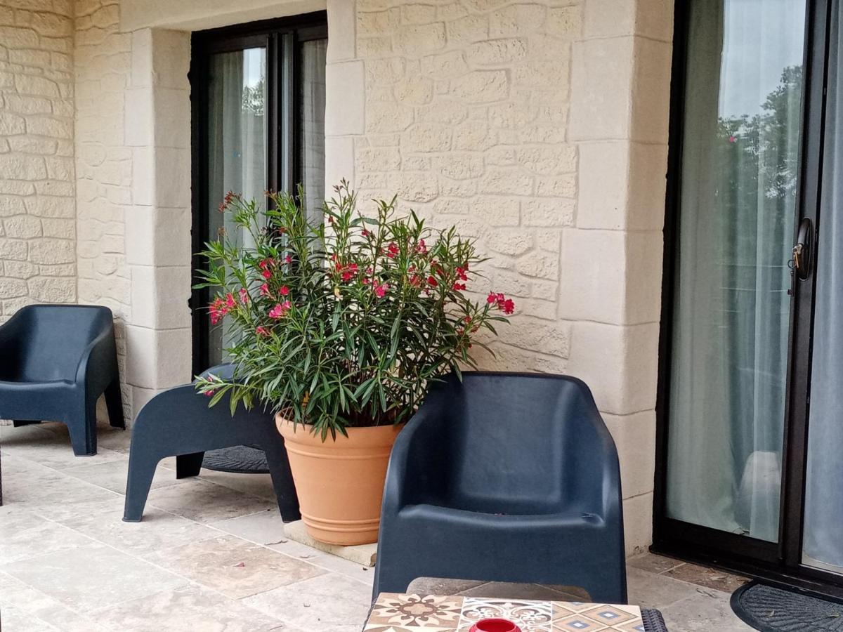 Bed and Breakfast L'Atelier Saint-Maximin  Exterior foto